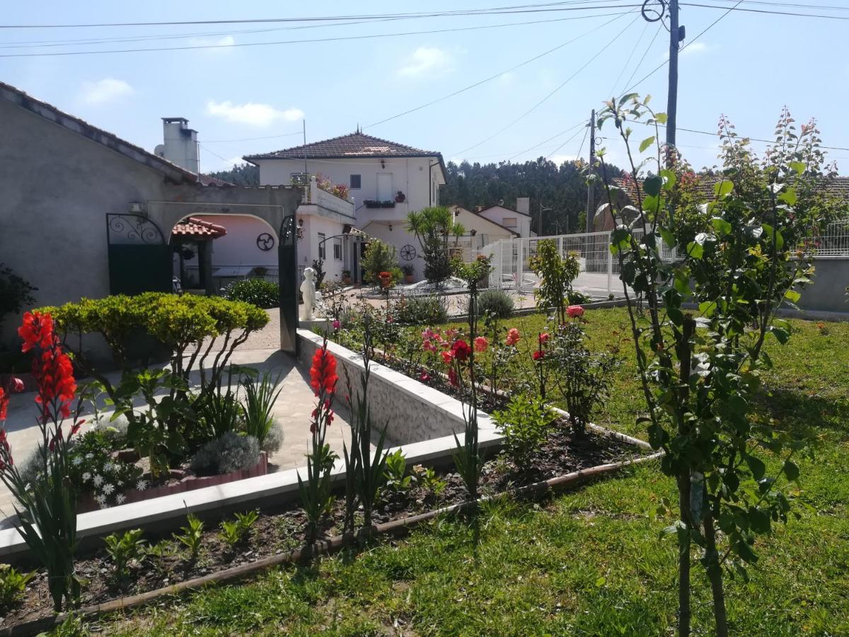 O Nosso Cantinho Lourical Buitenkant foto
