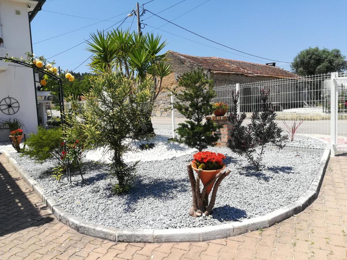 O Nosso Cantinho Lourical Buitenkant foto